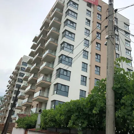 Апартаменты Cozy 2-room Penthouse Lakeview W14 *