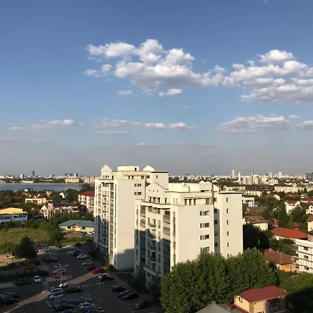 Apartman Cozy 2-room Penthouse Lakeview W14 Bukarest