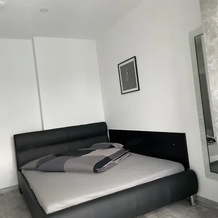 Apartment Cozy 2-room Penthouse Lakeview W14 Bucharest