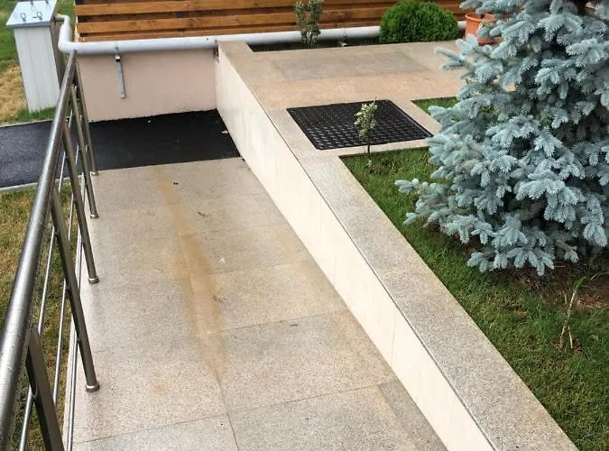 Appartamento Cozy 2-room Penthouse Lakeview W14 Bucarest